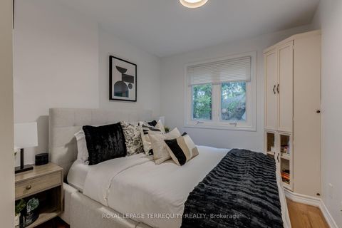Photo 12 at 823 Craven Road, Coxwell, Toronto