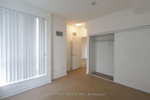Photo 4 at 1101 - 18 Holmes Avenue, Willowdale East, Toronto