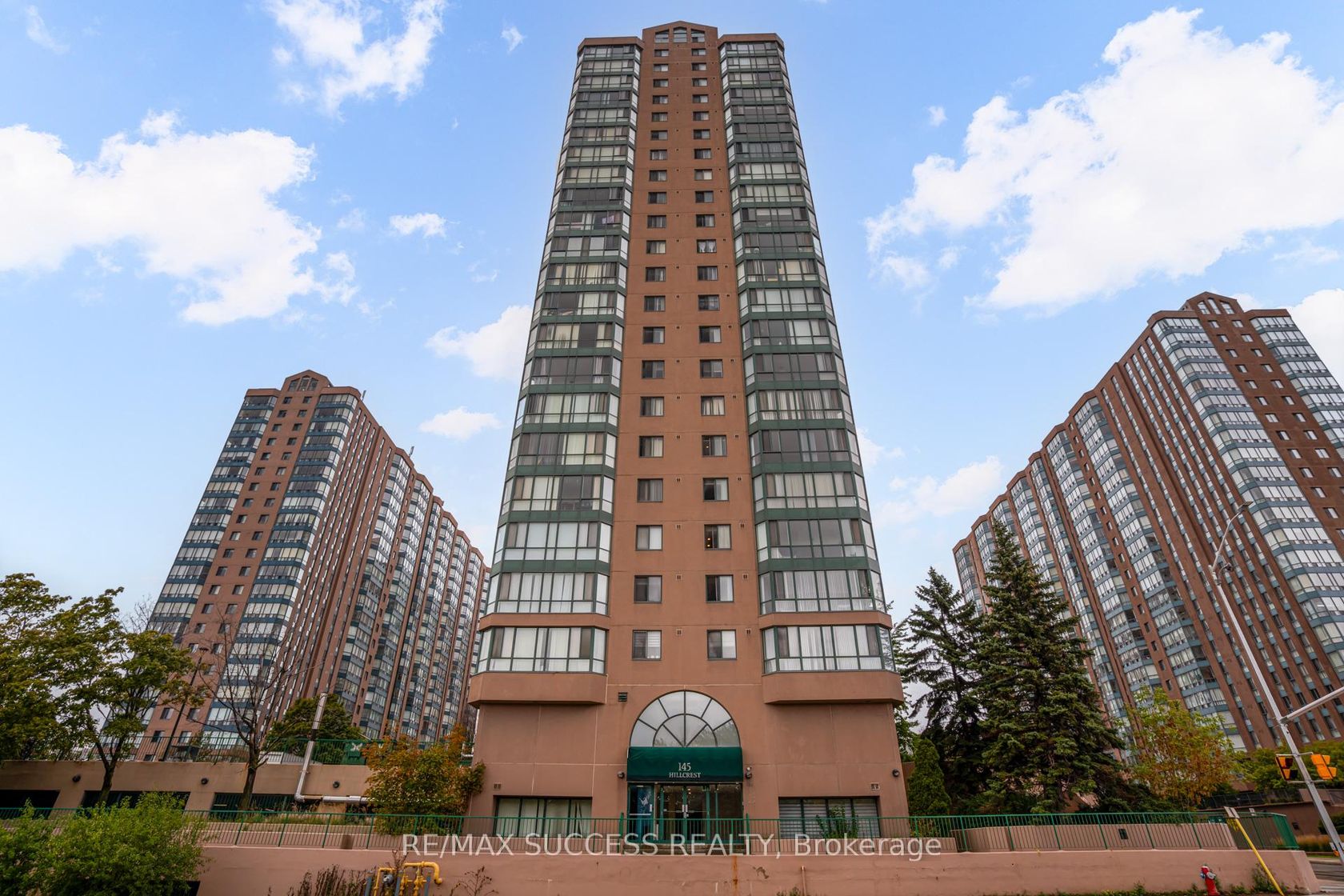 713 - 145 Hillcrest Avenue, Cooksville, Mississauga 
