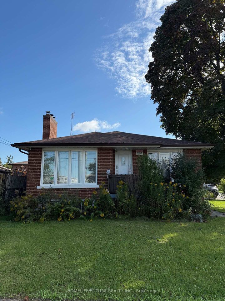 Photo 1 at 1013 Islington Avenue, Queensway, Toronto