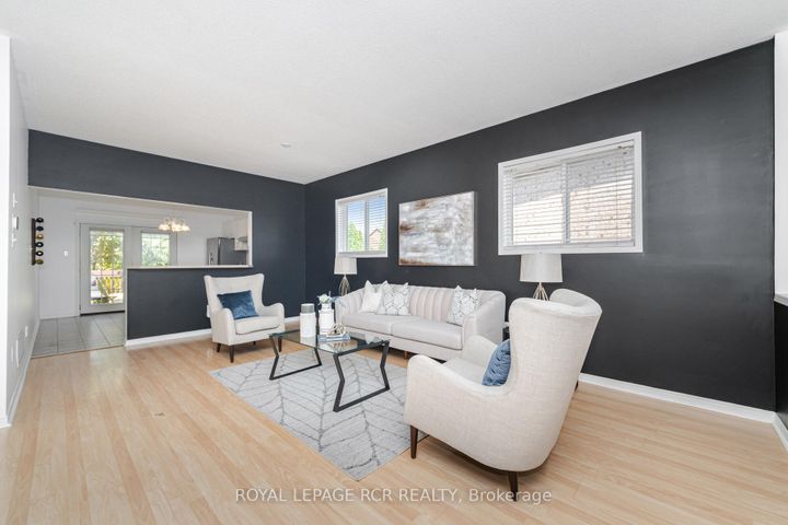 Photo 8 at 119 Sundridge Street, Snelgrove, Brampton