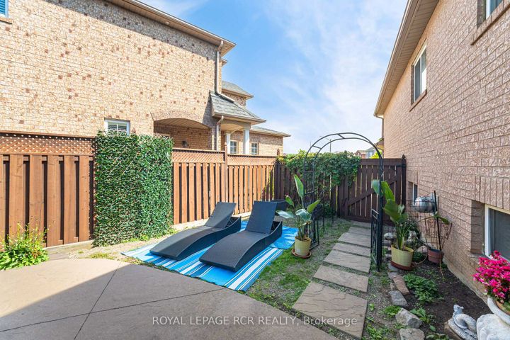 Photo 35 at 119 Sundridge Street, Snelgrove, Brampton