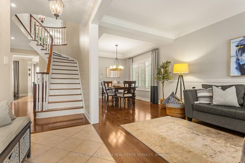 Photo 1 at 2135 Devonshire Crescent, WM Westmount, Oakville