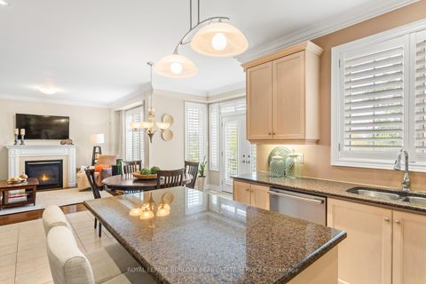 Photo 14 at 2135 Devonshire Crescent, WM Westmount, Oakville