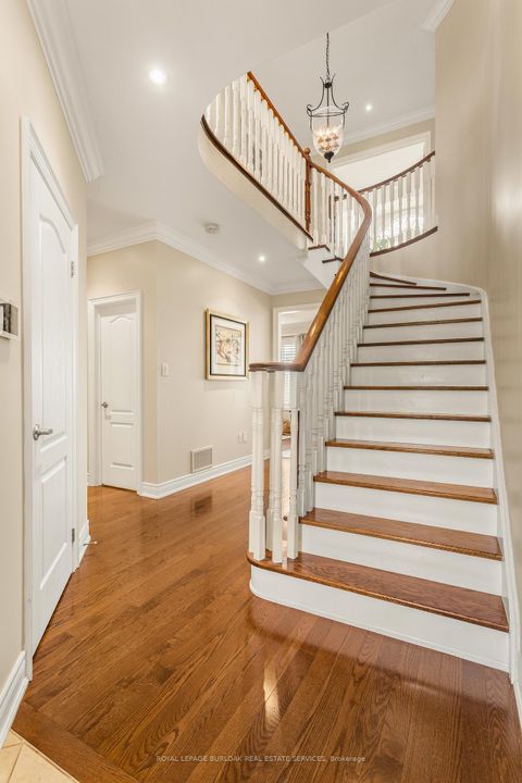 Photo 18 at 2135 Devonshire Crescent, WM Westmount, Oakville