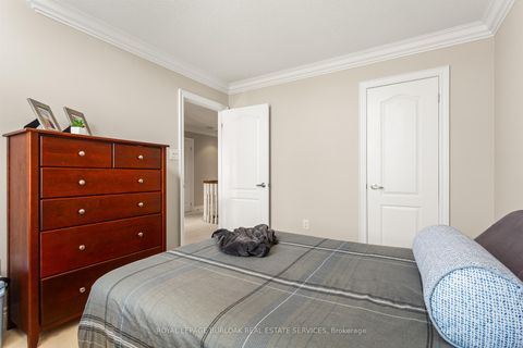Photo 22 at 2135 Devonshire Crescent, WM Westmount, Oakville
