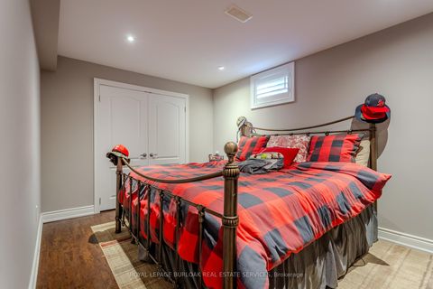 Photo 44 at 2135 Devonshire Crescent, WM Westmount, Oakville