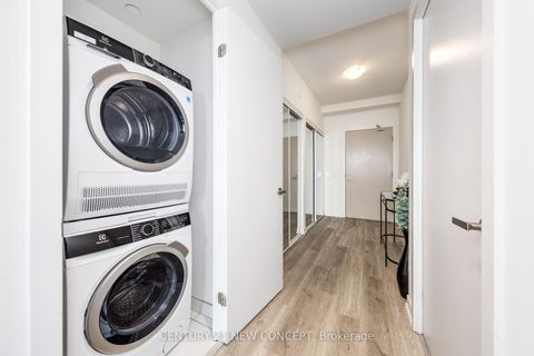 Photo 2 at 7601 - 55 Cooper Street, Waterfront Communities C8, Toronto