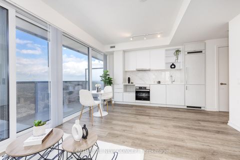 Photo 9 at 7601 - 55 Cooper Street, Waterfront Communities C8, Toronto