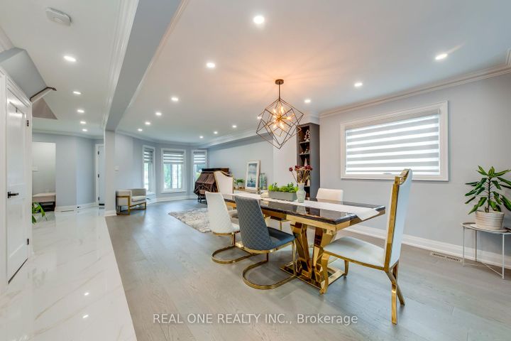 Photo 8 at 6150 Duford Drive, East Credit, Mississauga