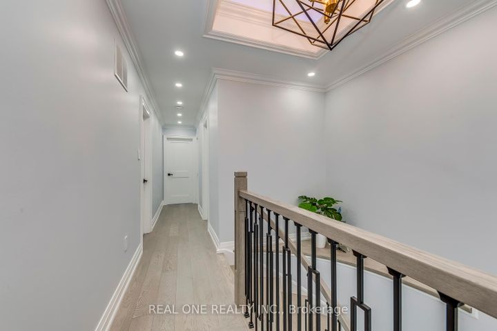 Photo 19 at 6150 Duford Drive, East Credit, Mississauga