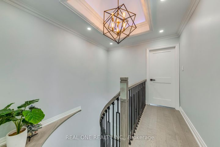 Photo 20 at 6150 Duford Drive, East Credit, Mississauga