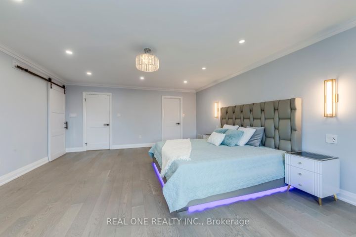 Photo 24 at 6150 Duford Drive, East Credit, Mississauga