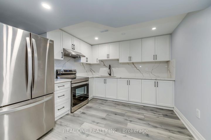 Photo 39 at 6150 Duford Drive, East Credit, Mississauga
