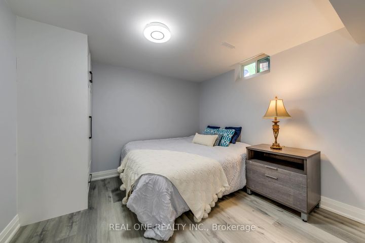 Photo 41 at 6150 Duford Drive, East Credit, Mississauga