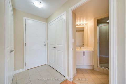 Photo 3 at 308 - 18 Harding Boulevard, Harding, Richmond Hill