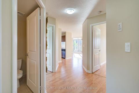 Photo 4 at 308 - 18 Harding Boulevard, Harding, Richmond Hill