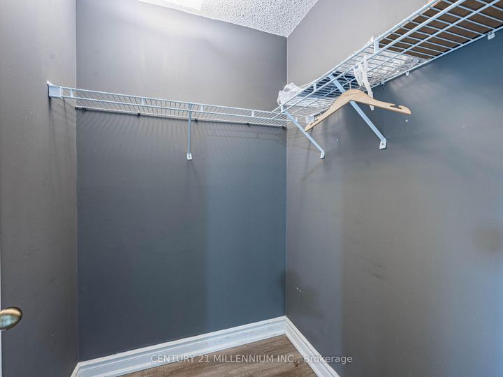 Photo 17 at 425 Elmwood Court, Samac, Oshawa