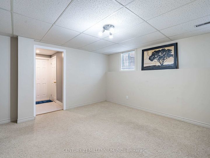 Photo 28 at 425 Elmwood Court, Samac, Oshawa