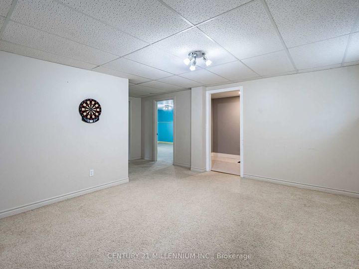 Photo 30 at 425 Elmwood Court, Samac, Oshawa