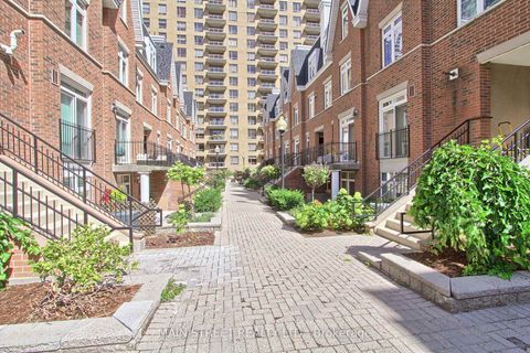 Photo 2 at 25 - 108 Redpath Avenue, Mount Pleasant West, Toronto