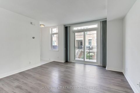 Photo 7 at 25 - 108 Redpath Avenue, Mount Pleasant West, Toronto