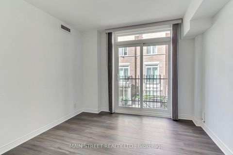 Photo 14 at 25 - 108 Redpath Avenue, Mount Pleasant West, Toronto