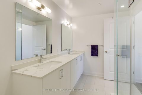 Photo 16 at 1405 - 10 Gatineau Drive, Beverley Glen, Vaughan