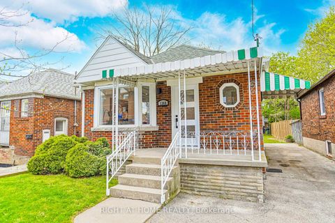 Photo 0 at 1360 Woodbine Avenue, East York, Toronto