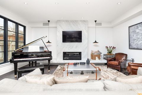 Photo 7 at 28 Forest Ridge Drive, Forest Hill North, Toronto