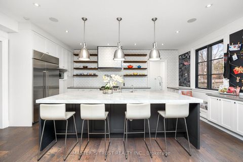 Photo 9 at 28 Forest Ridge Drive, Forest Hill North, Toronto