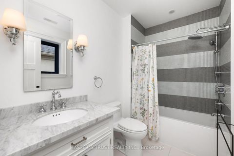 Photo 28 at 28 Forest Ridge Drive, Forest Hill North, Toronto
