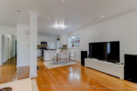Photo 9 at 38 Moorecroft Crescent, Ionview, Toronto