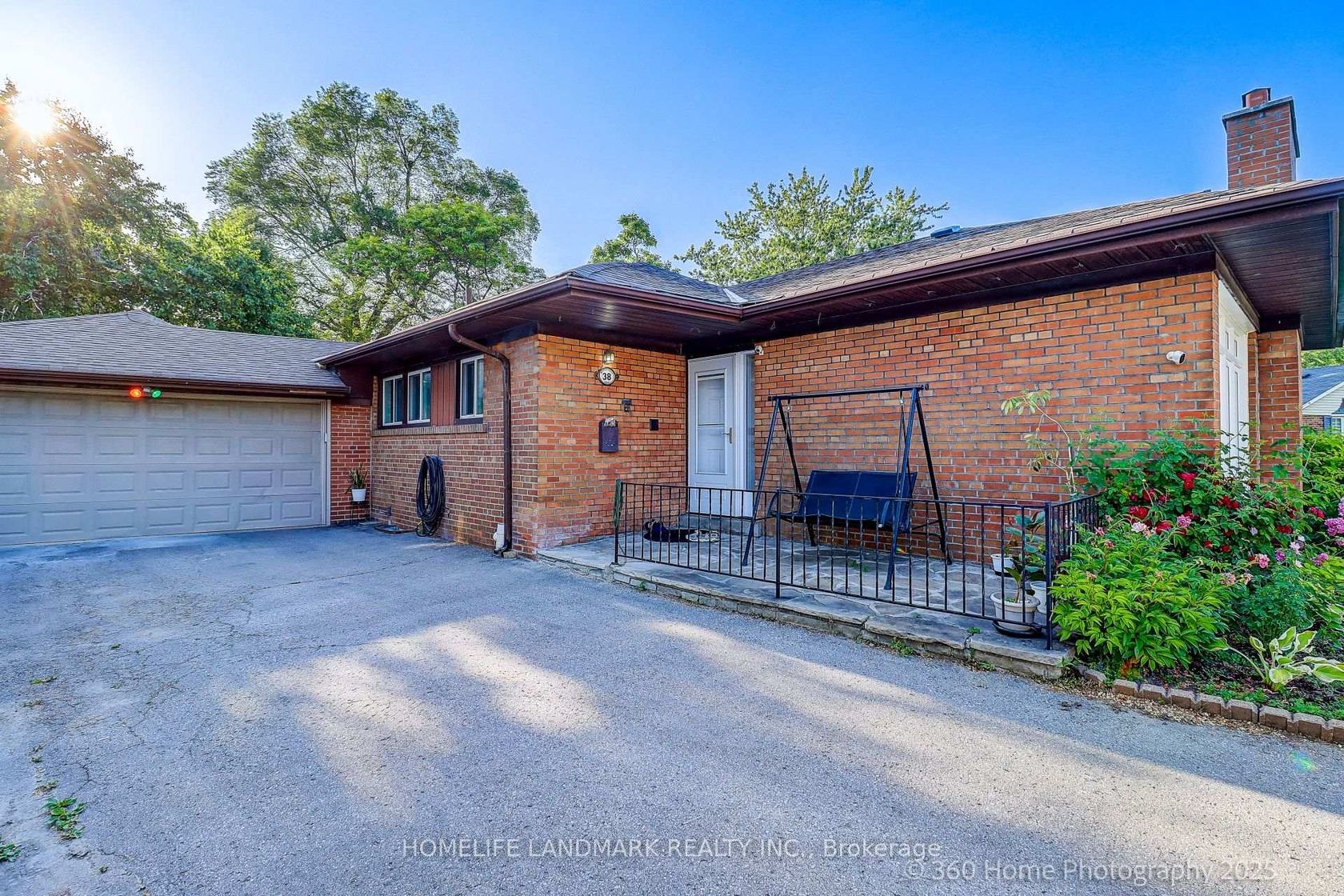 38 Moorecroft Crescent, Ionview, Toronto 