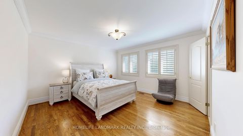 Photo 27 at 90 Offord Crescent, Bayview Southeast, Aurora