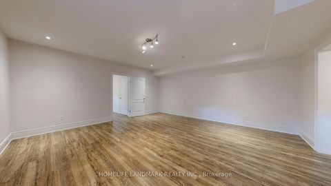 Photo 38 at 90 Offord Crescent, Bayview Southeast, Aurora