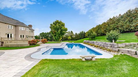 Photo 43 at 90 Offord Crescent, Bayview Southeast, Aurora