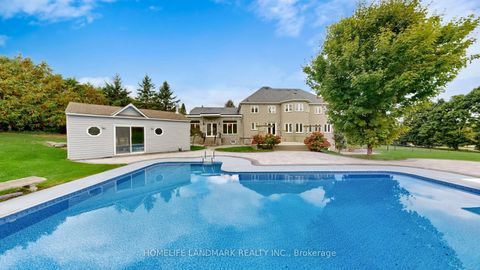 Photo 44 at 90 Offord Crescent, Bayview Southeast, Aurora