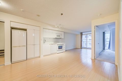 Photo 3 at 736 - 151 Dan Leckie Way, Waterfront Communities C1, Toronto