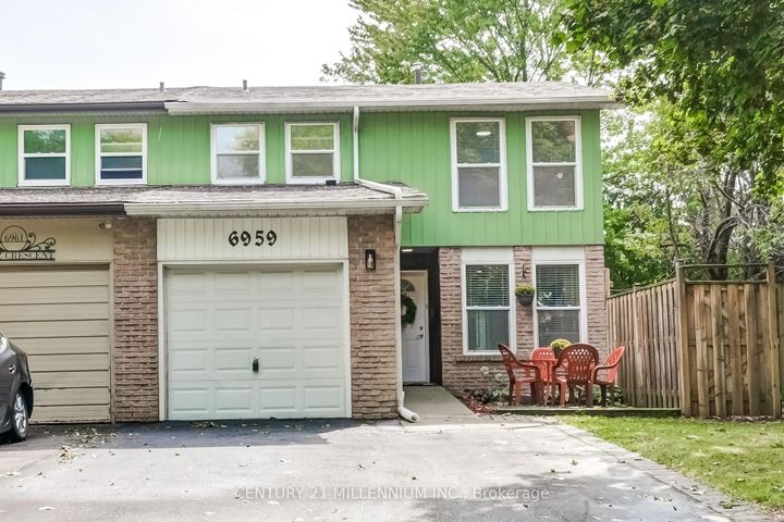 Photo 0 at 6959 Cadiz Crescent, Meadowvale, Mississauga