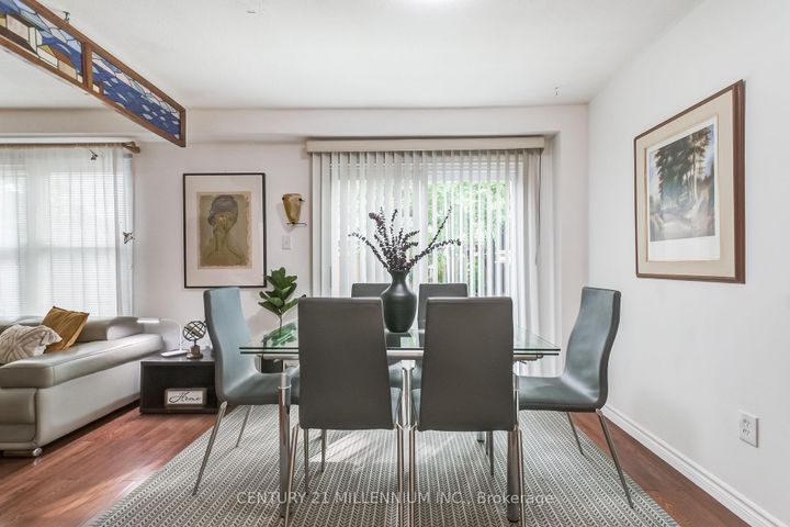 Photo 15 at 6959 Cadiz Crescent, Meadowvale, Mississauga
