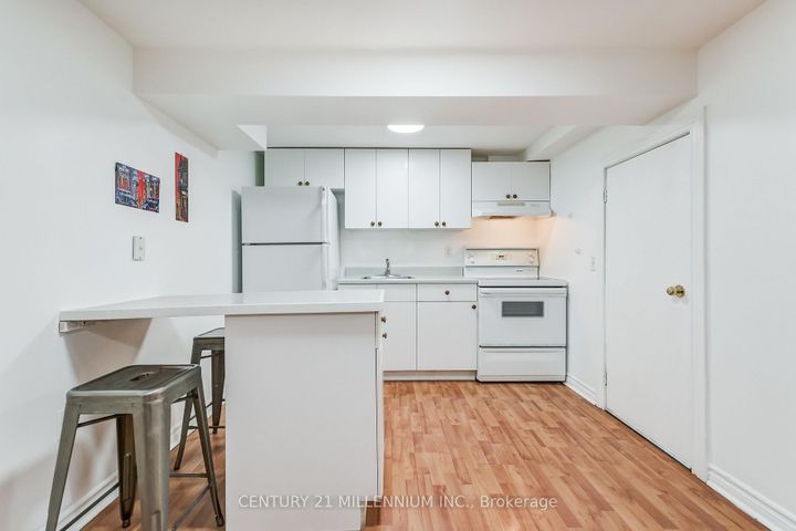 Photo 34 at 6959 Cadiz Crescent, Meadowvale, Mississauga