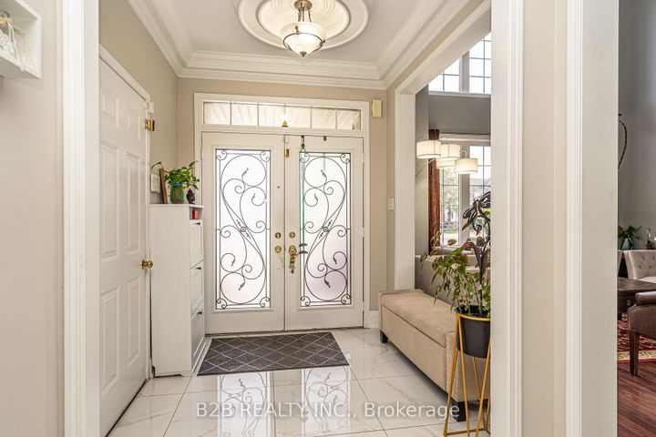 Photo 3 at 12 Valleywest Road, Vales of Castlemore, Brampton