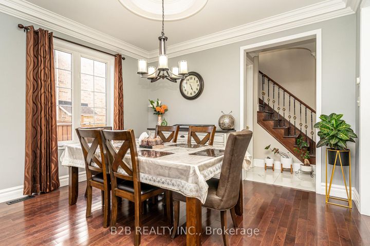 Photo 7 at 12 Valleywest Road, Vales of Castlemore, Brampton