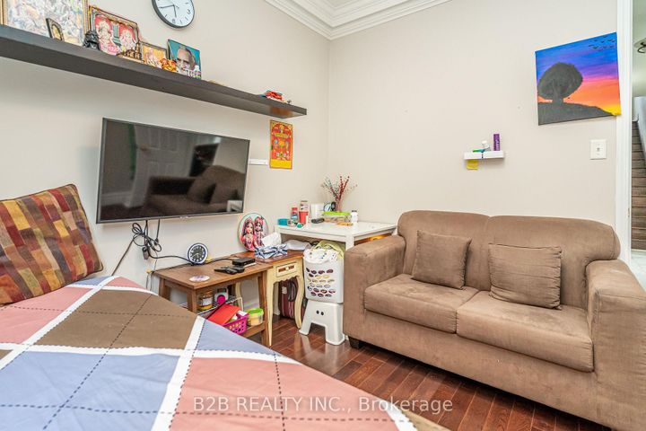 Photo 21 at 12 Valleywest Road, Vales of Castlemore, Brampton