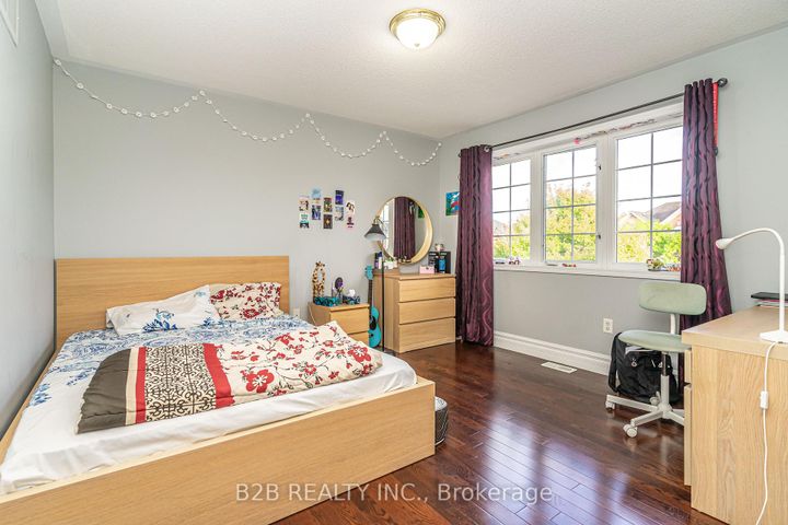 Photo 32 at 12 Valleywest Road, Vales of Castlemore, Brampton