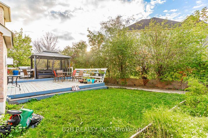 Photo 43 at 12 Valleywest Road, Vales of Castlemore, Brampton