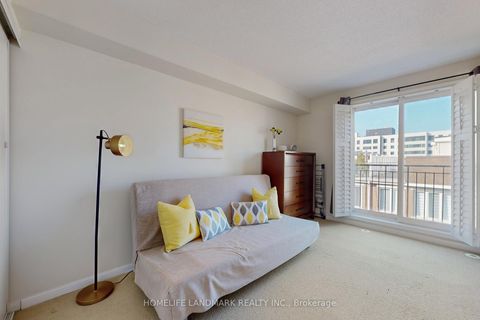 Photo 13 at 310 - 60 Joe Shuster Way, South Parkdale, Toronto