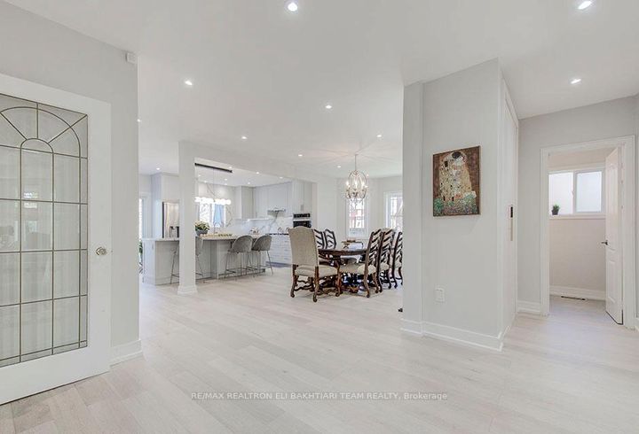 Photo 7 at 353 Meegan Court, Summerhill Estates, Newmarket