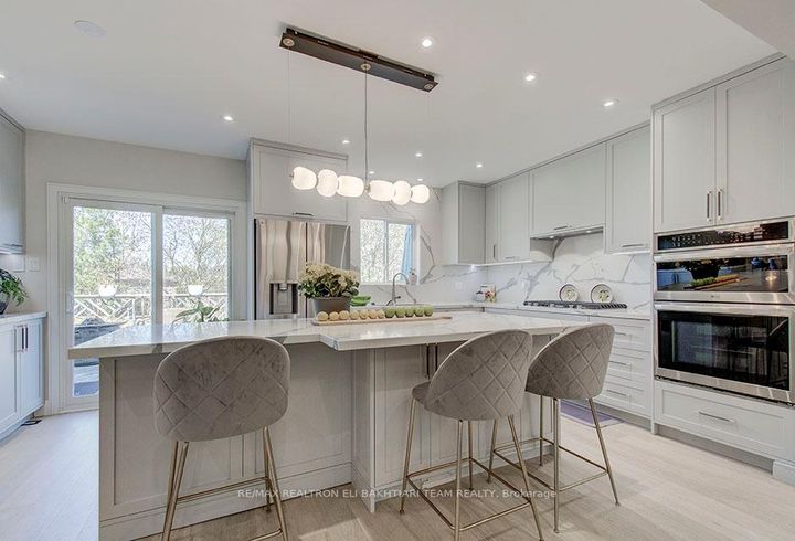 Photo 17 at 353 Meegan Court, Summerhill Estates, Newmarket